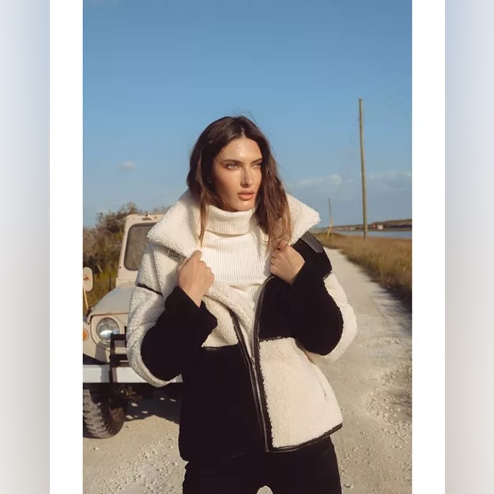 Elan faux fur Sherpa colour blocked coat